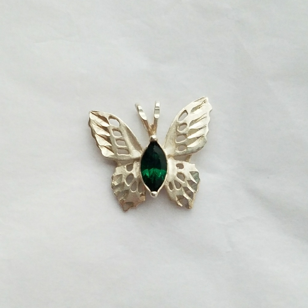 Sterling silver pendant