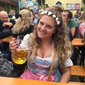 Meet your Posher, Nikki