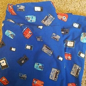 LuLaRoe Retro Radio leggings