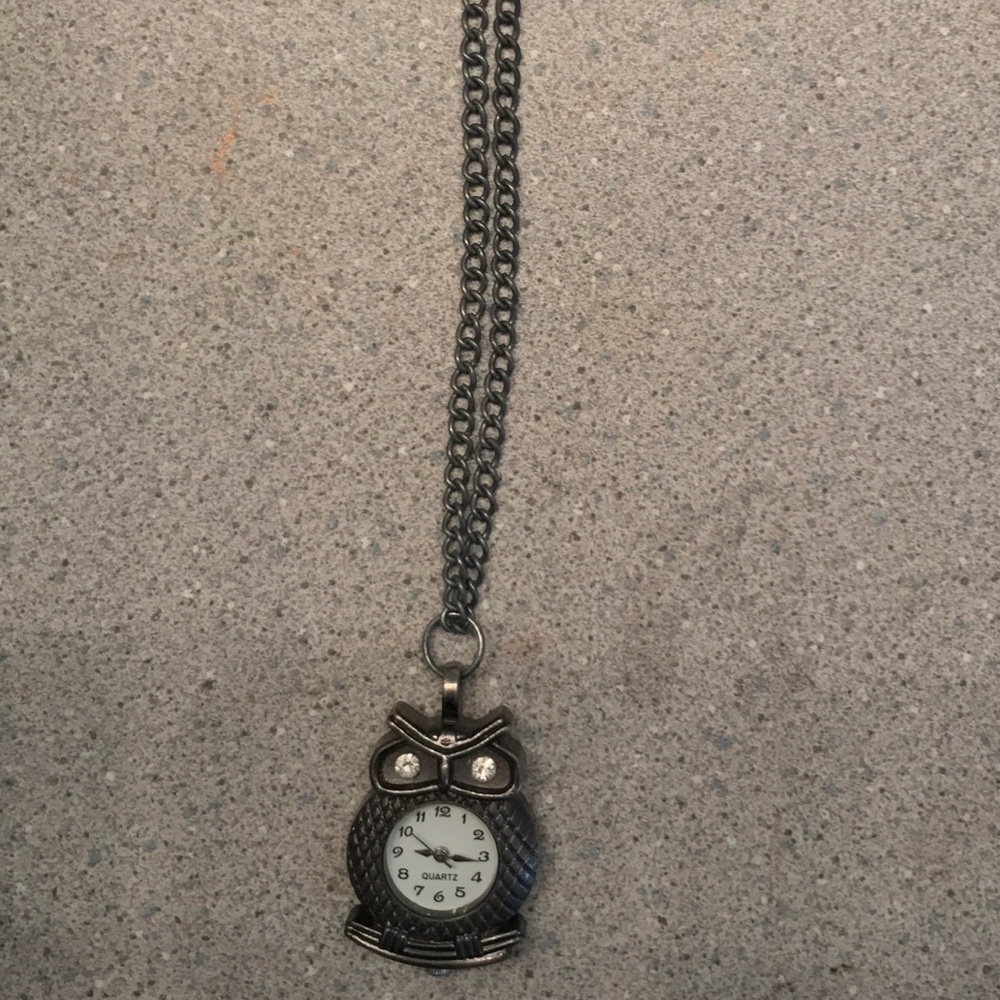 Owl 🦉 clock necklace