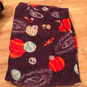 “Unicorn” OS Lularoe space pants