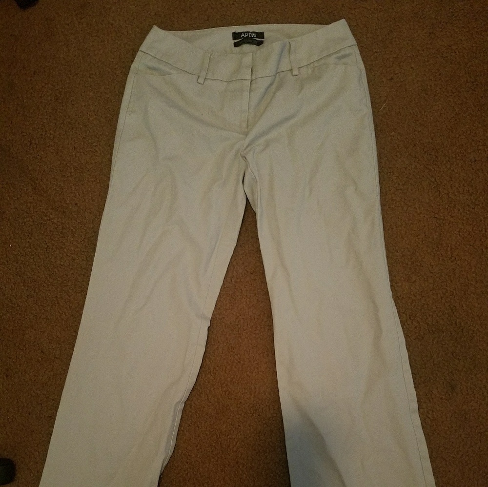 Modern fit Apt 9 khaki pants size 2P