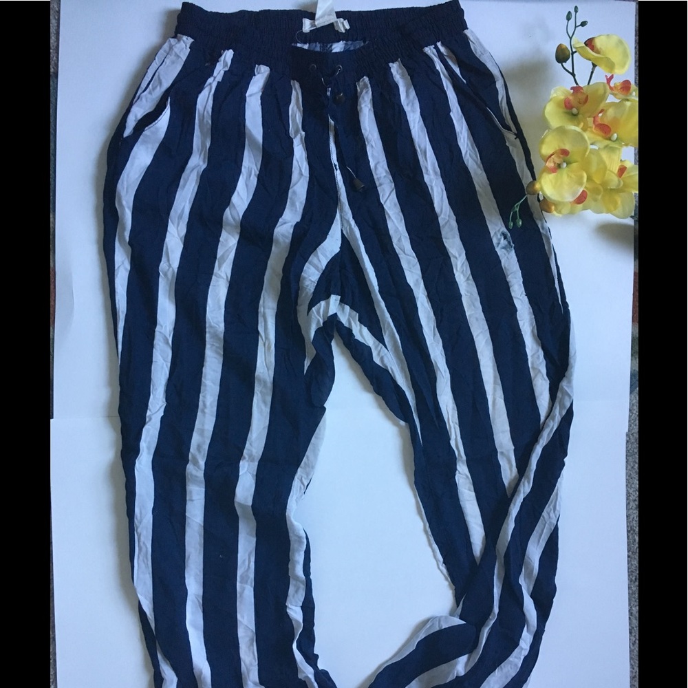 Lose stripped pants
