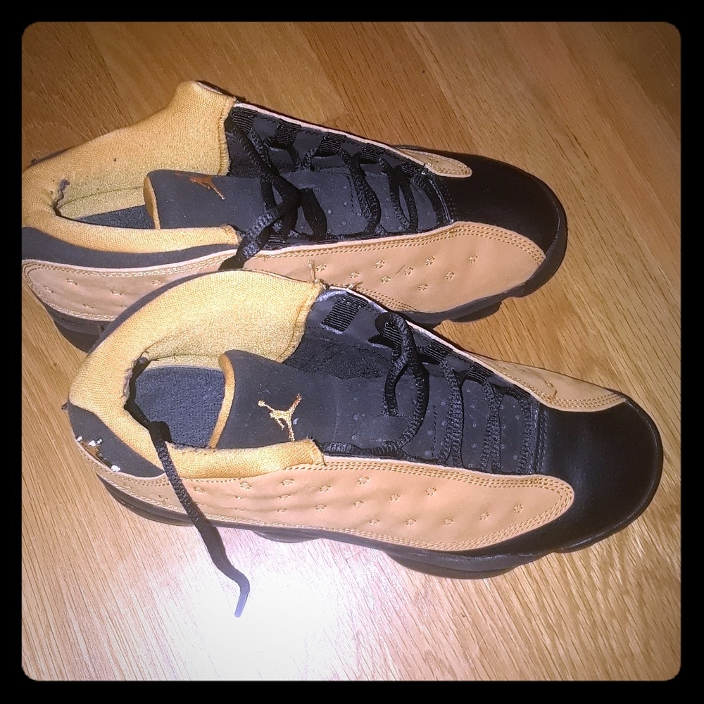 Jordan wheat 13s Size 7Y