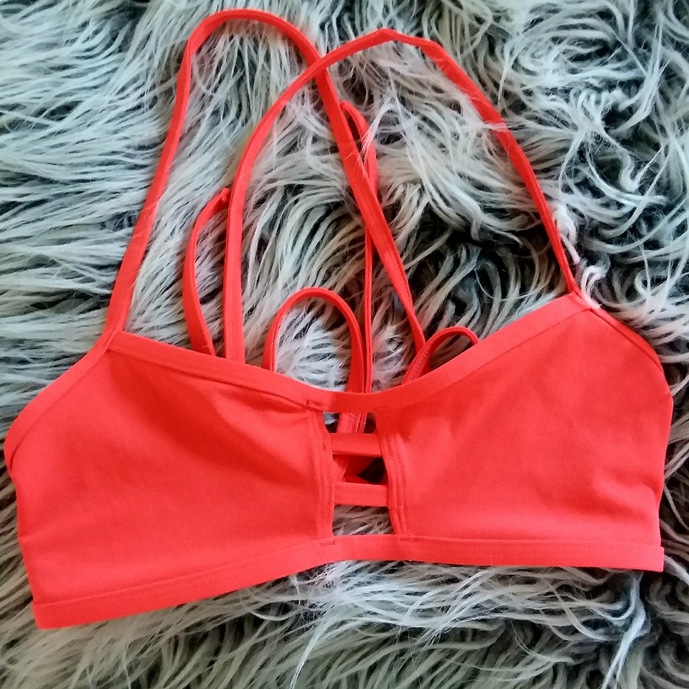 TRADE Jolyn misfit top, large, color "Lava"