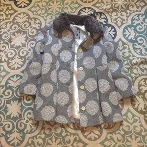 Cute gray coat with fur neckline