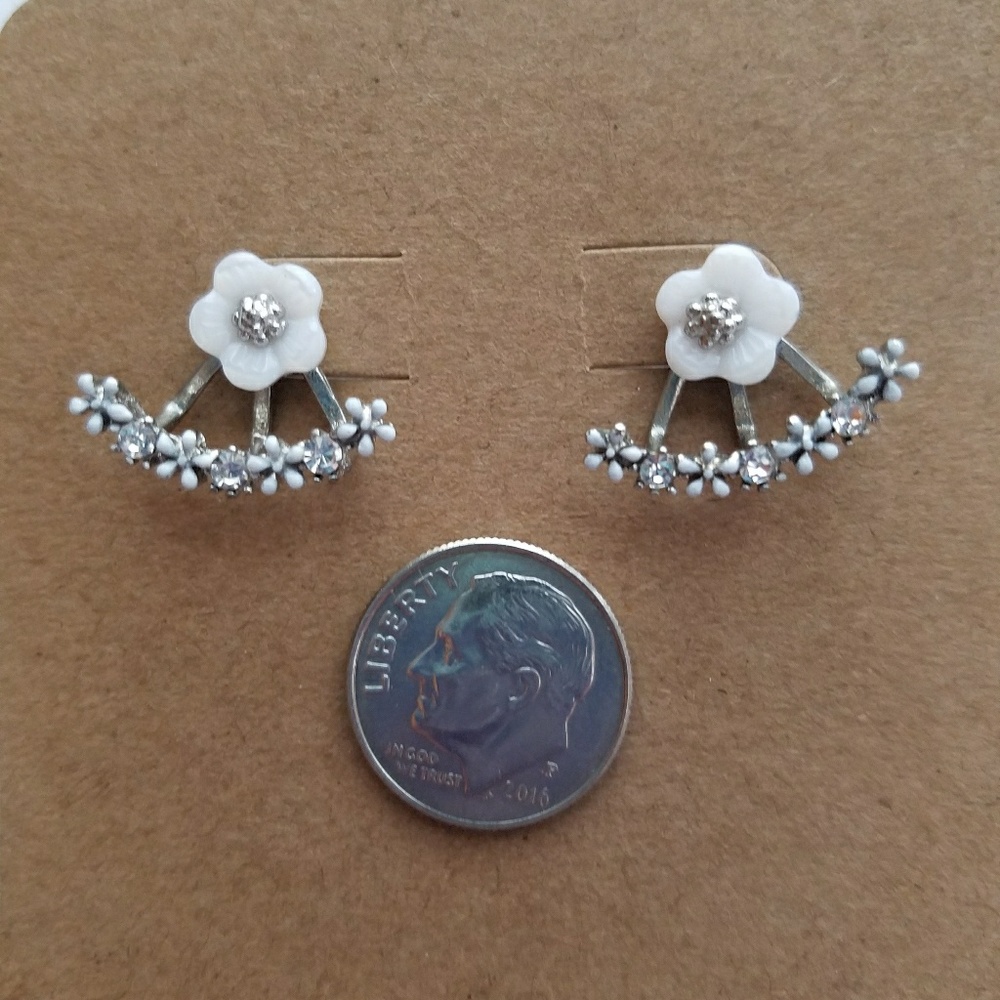 Crystal stud earrings