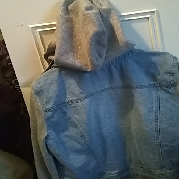 Jacket - Picture 3 of 3