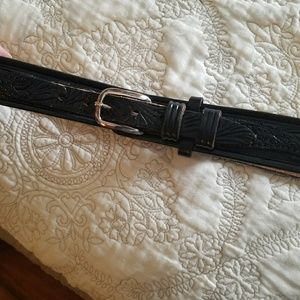 Leather belt