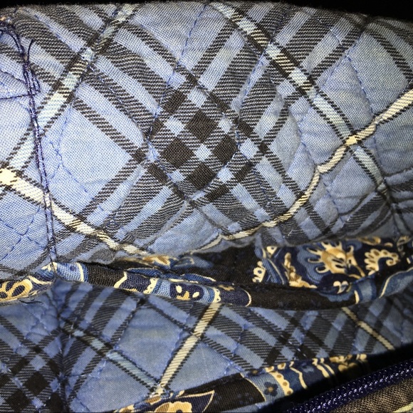 Authentic Vera Bradley shoulder bag - Picture 3 of 3