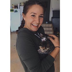 Meet your Posher, Anna