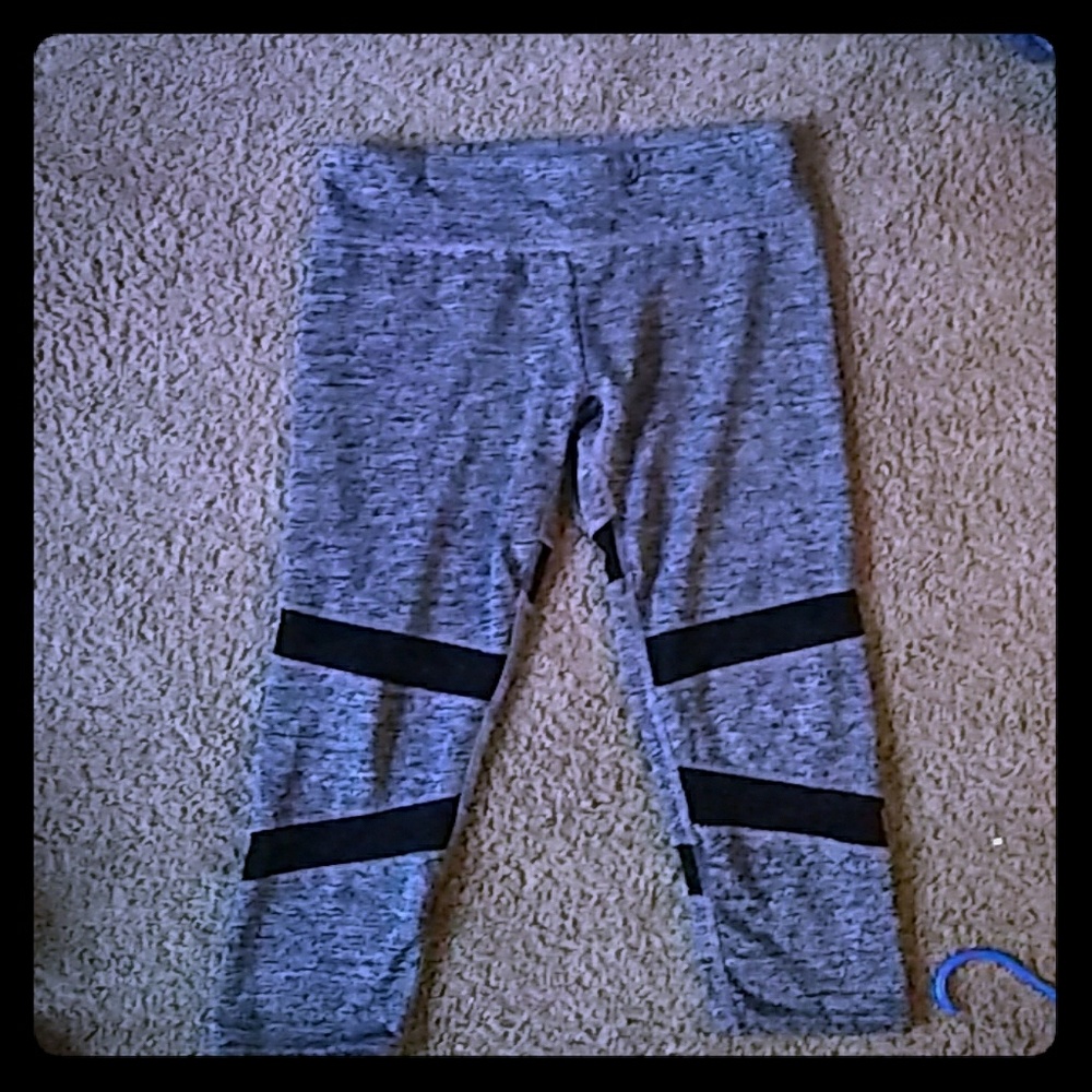 Athletic pants