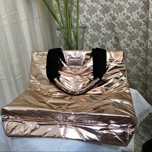 50% OFF ❗️Victoria’s Secret Rose Gold Tote NWT