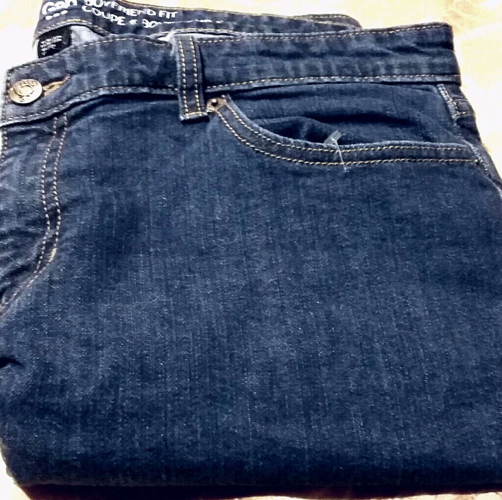 !Flash Sale! Gap Boyfriend Fit Jeans!!