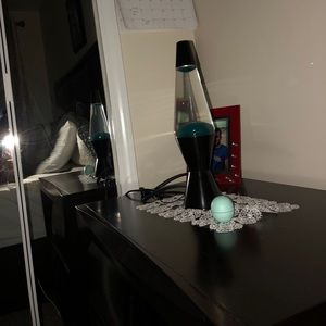 Meet your Posher, Mirela