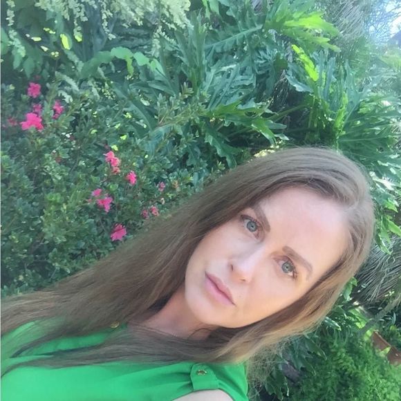 Meet your Posher, Shellie - Picture 3 of 8