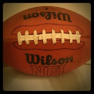 Wilson football 🏈 ball
