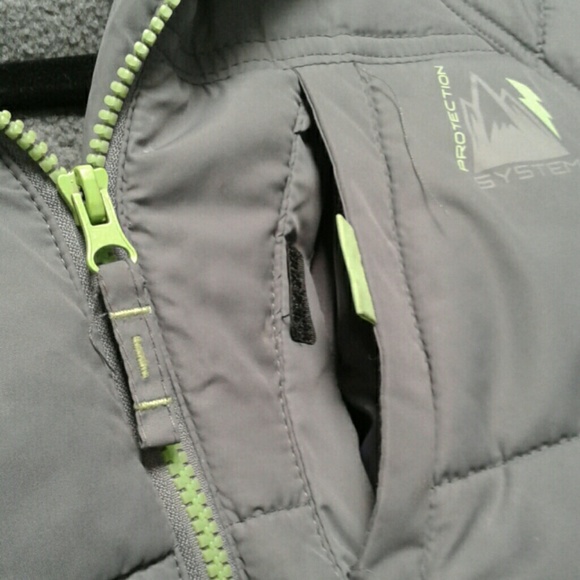 Jacket - Picture 3 of 8