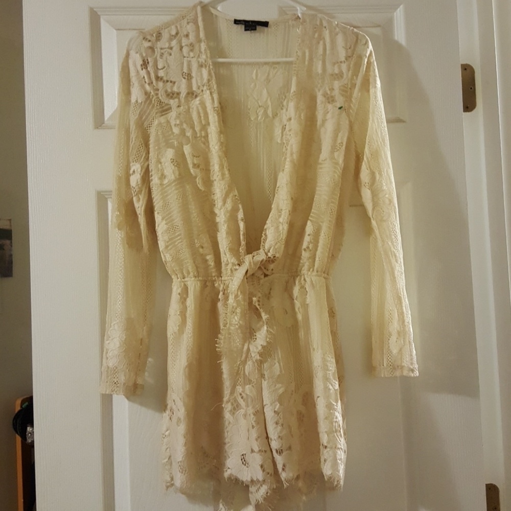 Lace romper