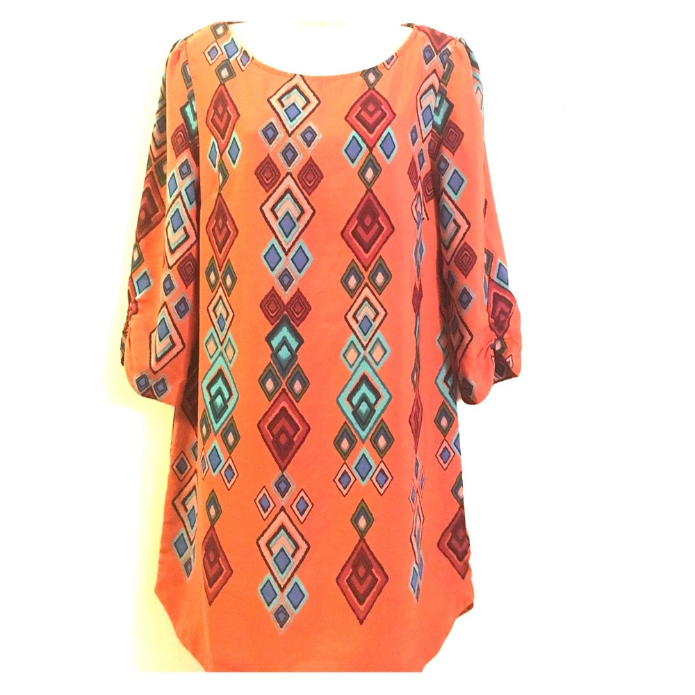 Shift dress. Geometric print. Size L.