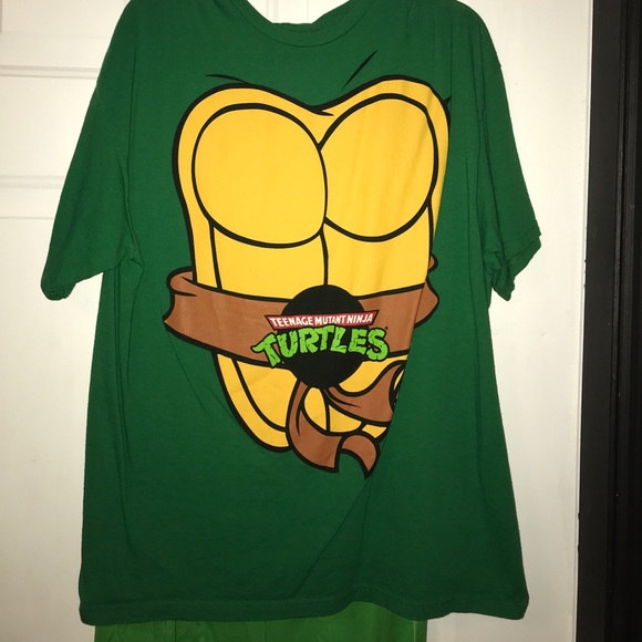 👨🏻Men’s TMNT 🐢Cape T-Shirt - Picture 1 of 4