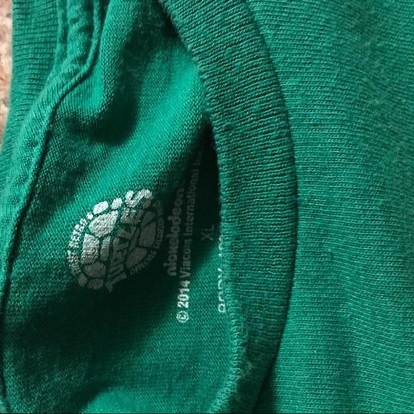 👨🏻Men’s TMNT 🐢Cape T-Shirt - Picture 4 of 4