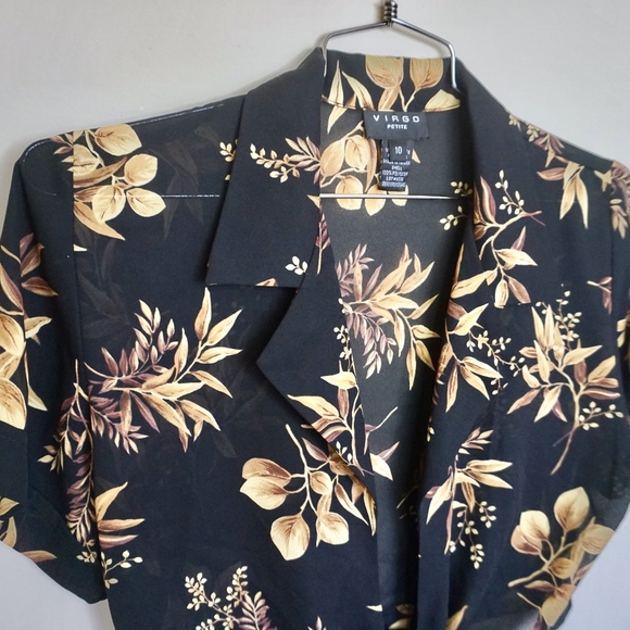 Vintage Floral Print Crop Top - Picture 4 of 8