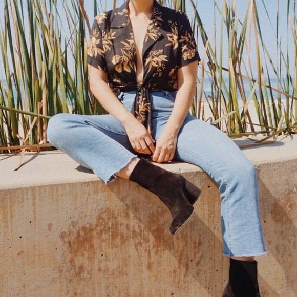 Vintage Floral Print Crop Top - Picture 8 of 8