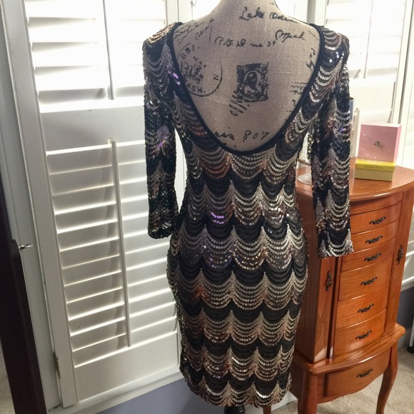 🌟Host Pick!! Best in Dresses & Skirts!!🌟 - Picture 2 of 5