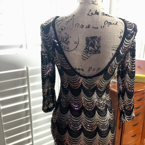 🌟Host Pick!! Best in Dresses & Skirts!!🌟 - Picture 3 of 5