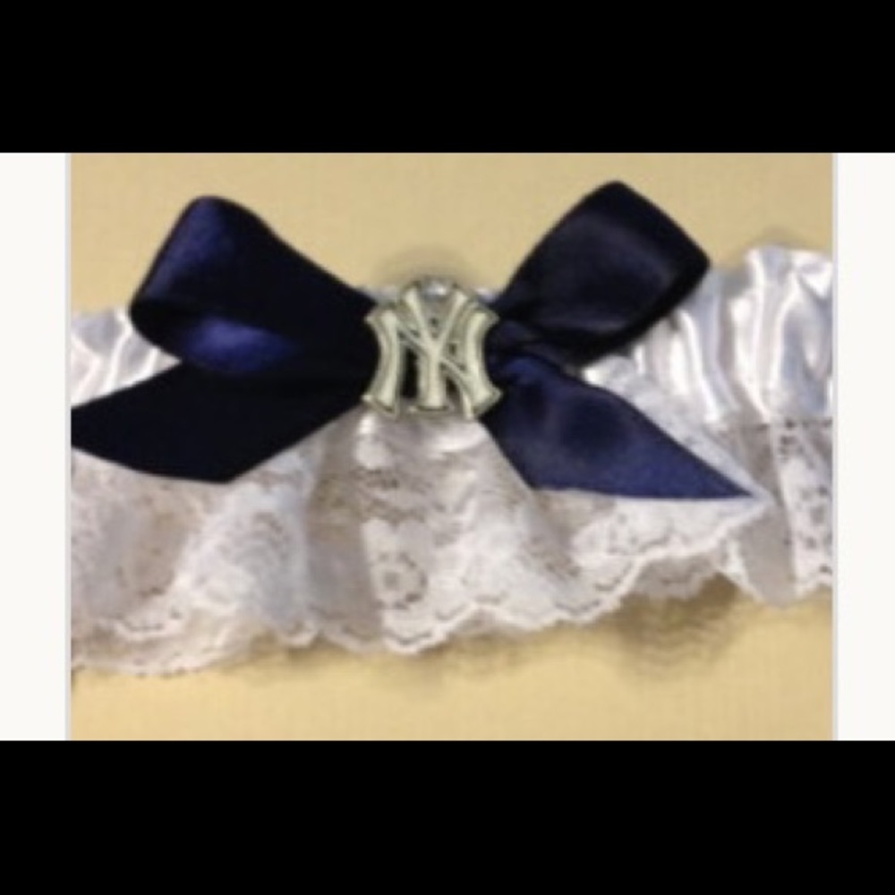 New York Yankees Wedding Garter