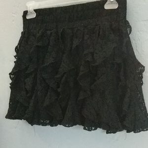 Lace skirt