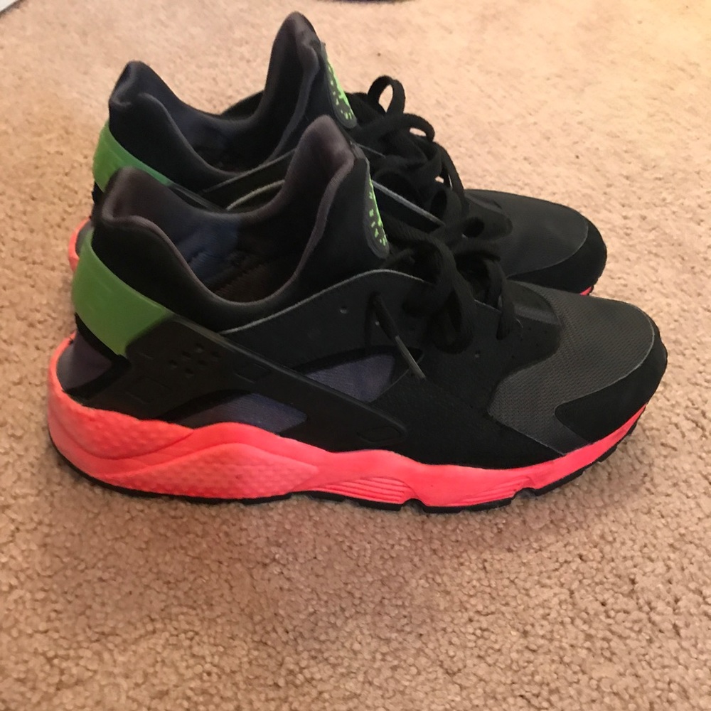 Nike huaraches sz 12