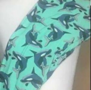 LuLaRoe OS orca whale leggings New