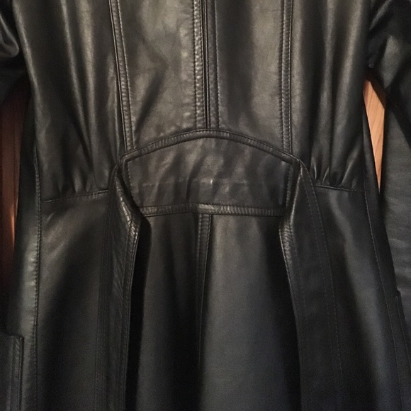 Vintage Leather trench coat - Picture 8 of 8