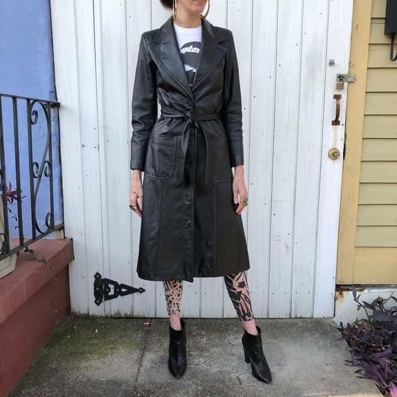 Vintage Leather trench coat - Picture 2 of 8