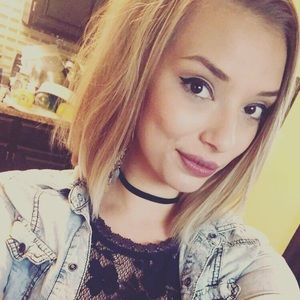 Meet your Posher, Mckenna