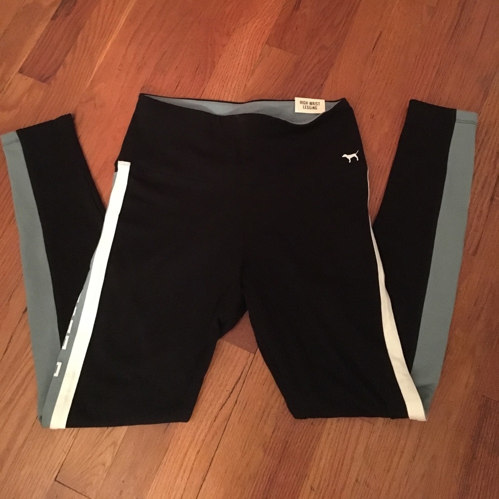 VS pink high waisted workout leggings. NWT