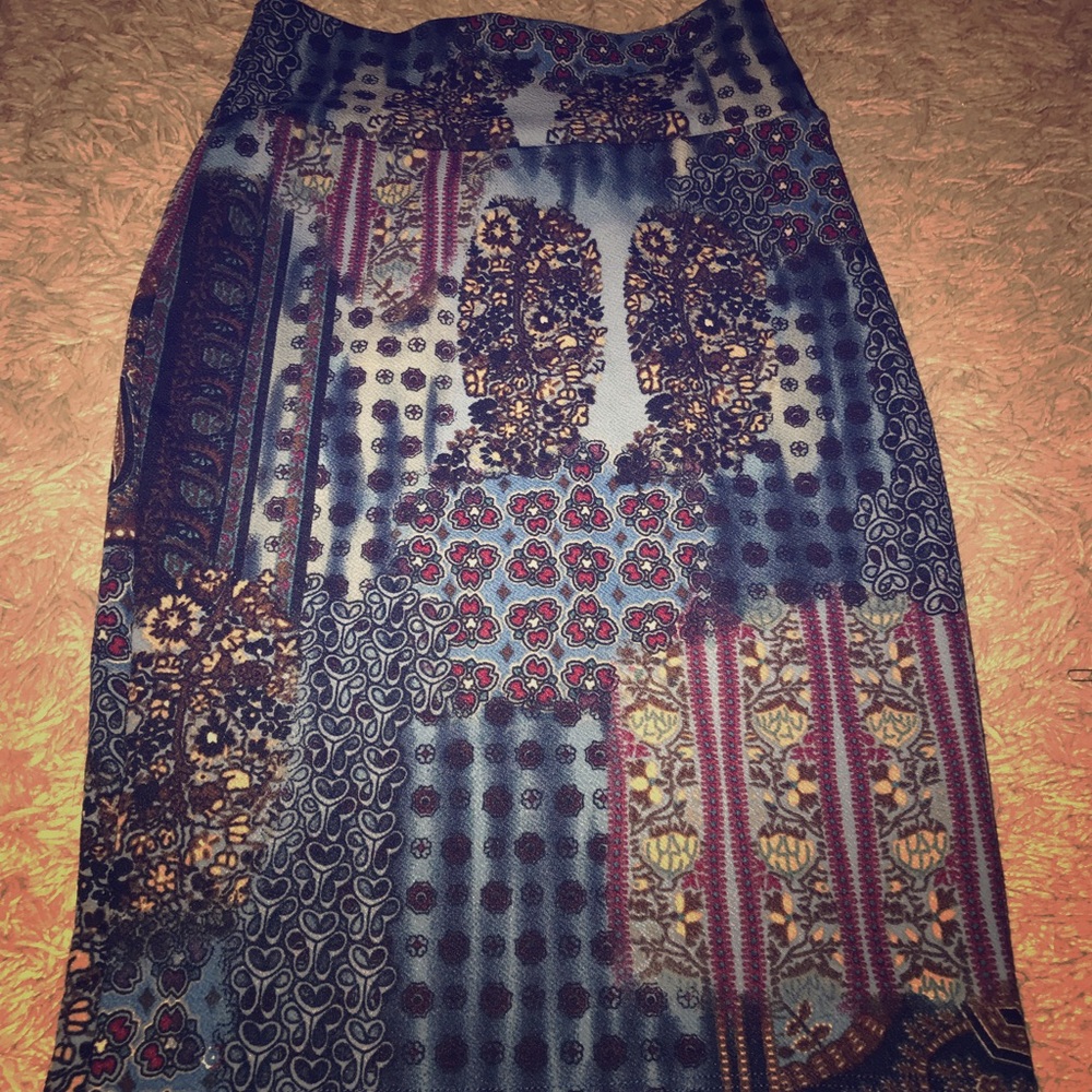 Lula Roe extrasmall Cassie skirt