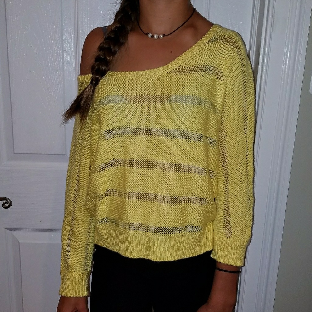 Off the Shoulder sweater