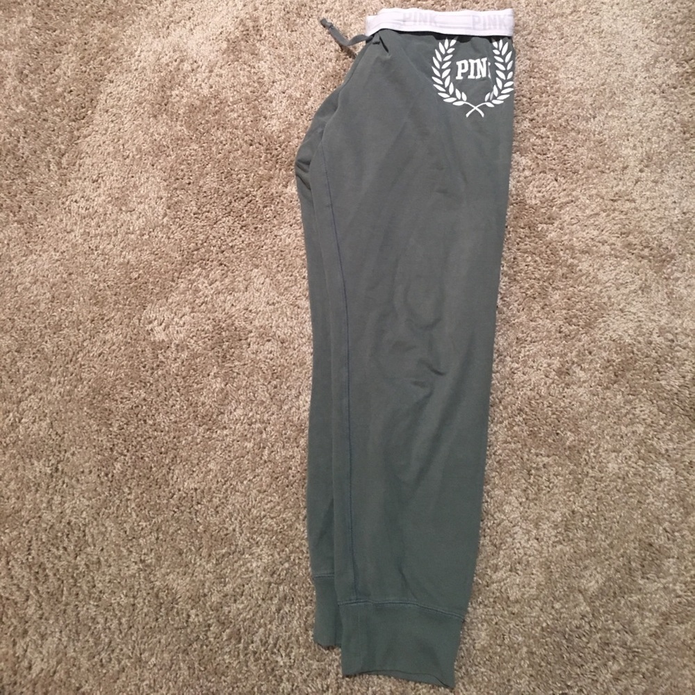 Super comfy pink pants