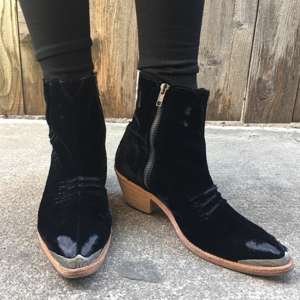 Free People Black Velvet booties