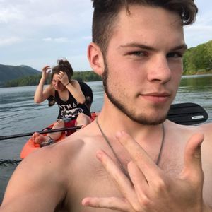 Meet your Posher, Micah