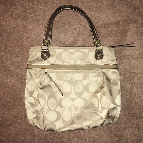 Coach Purse - Picture 1 of 4