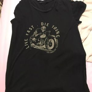 brandy melville tee shirt