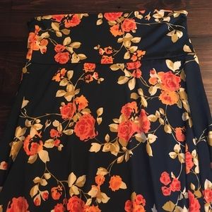 LuLaRoe Maxi L