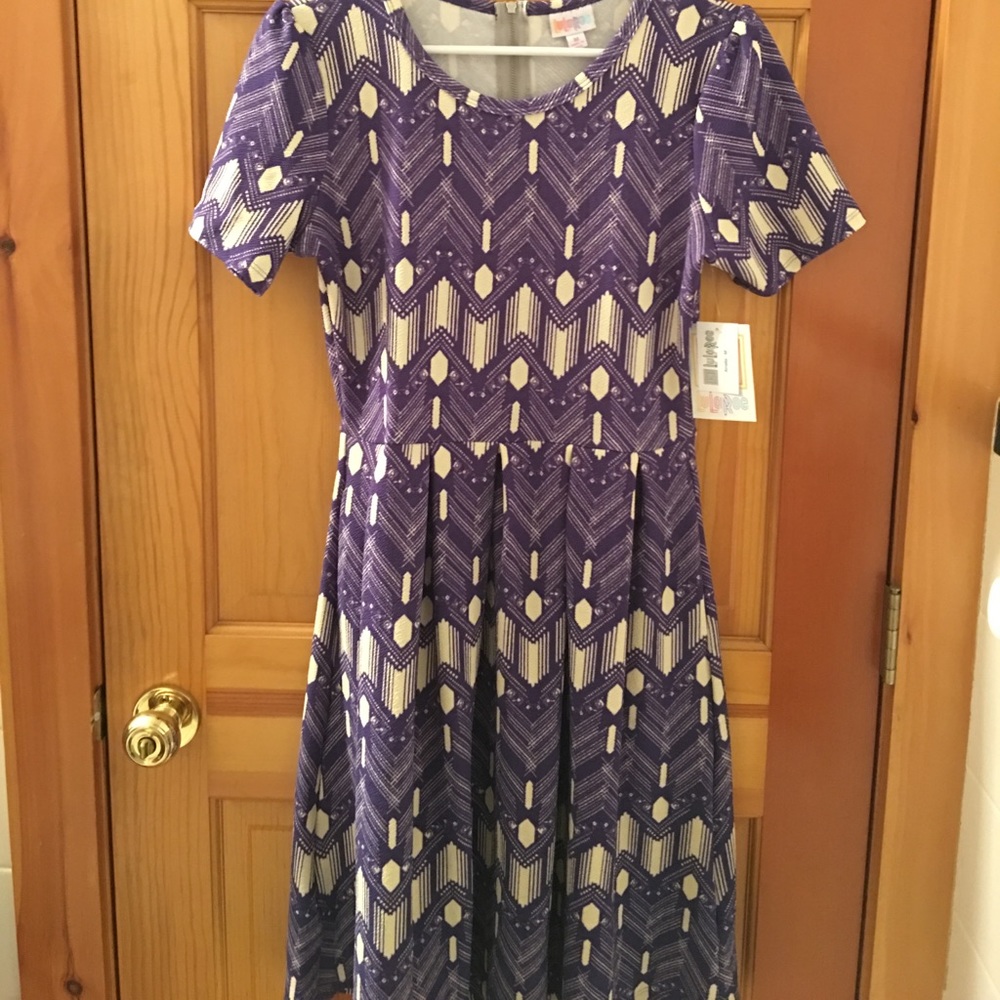 BNWT Lularoe Amelia