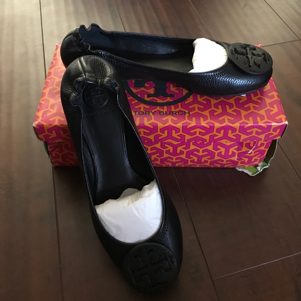 NIB Tory Burch Black Leather Reva Flats 8.5