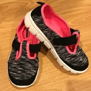 Danskin Now Memory Foam Shoes-Girls Size 12