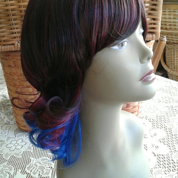 Super cute wig. - Picture 8 of 8